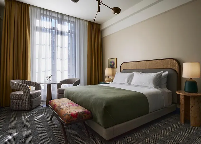 Cincinnati'S Fidelity Hotel